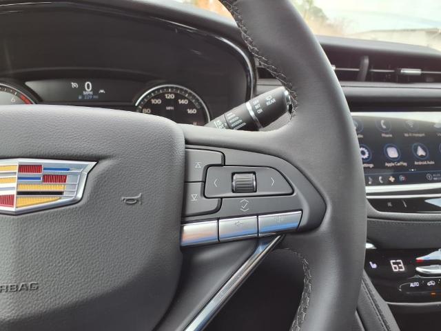 used 2025 Cadillac XT6 car, priced at $49,815