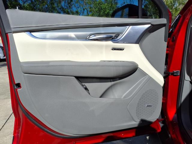 used 2025 Cadillac XT5 car, priced at $55,690