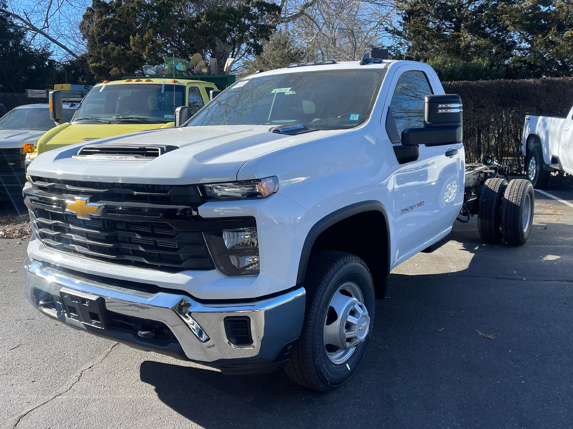 used 2025 Chevrolet Silverado 3500 HD Chassis Cab car, priced at $60,578