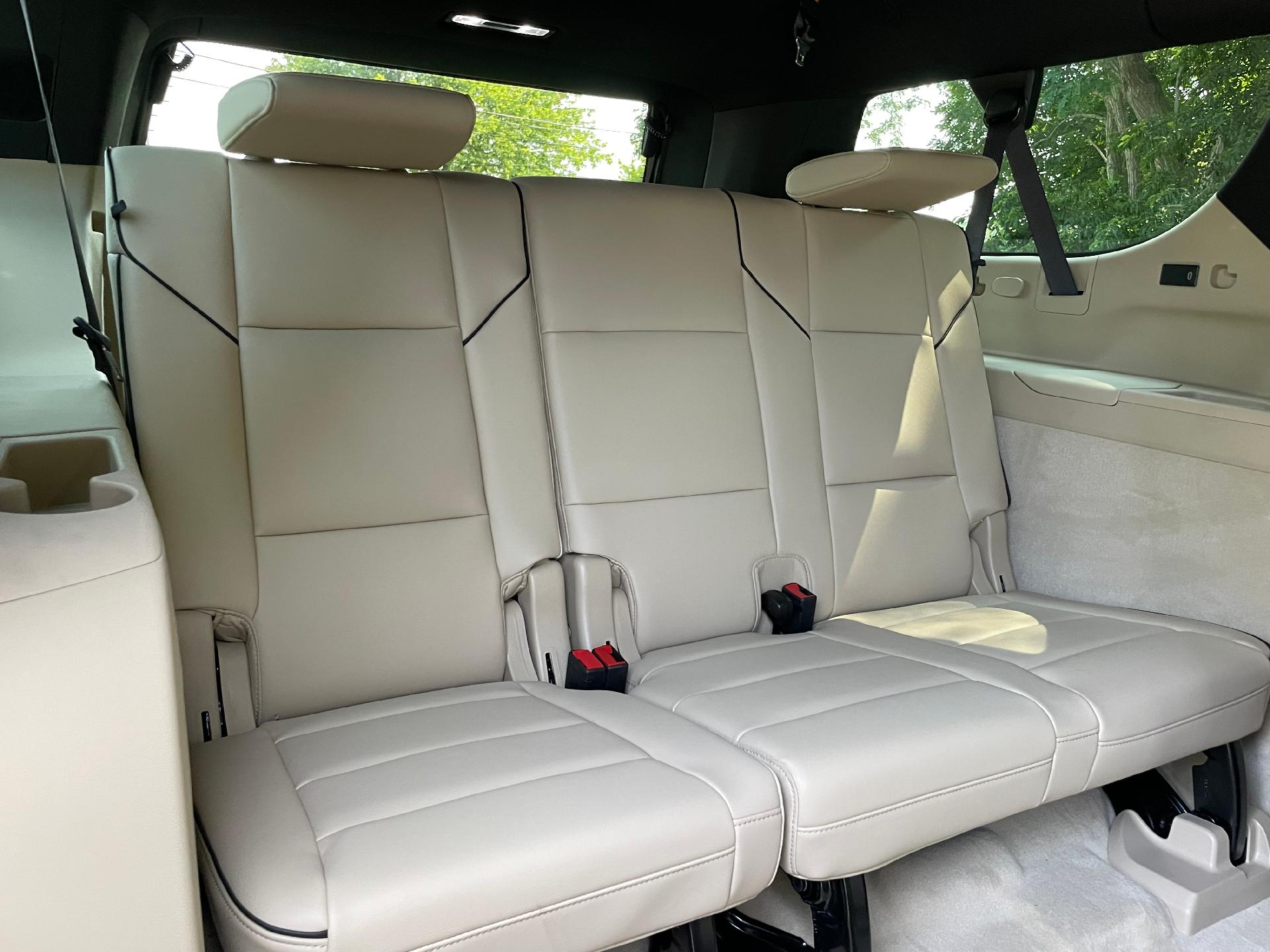 used 2023 Cadillac Escalade ESV car, priced at $94,995