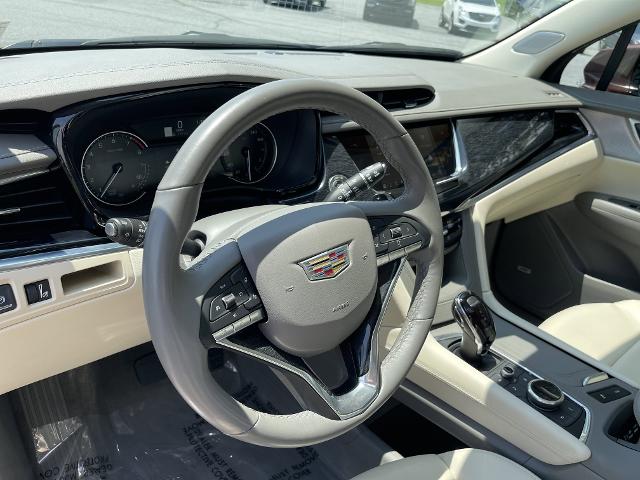 new 2023 Cadillac XT6 car, priced at $44,999