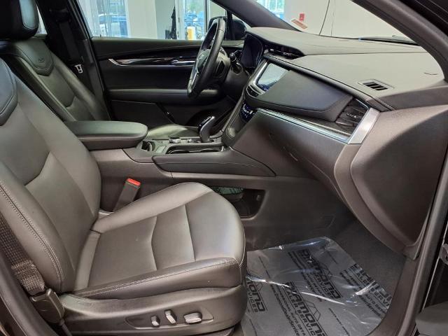 used 2021 Cadillac XT5 car, priced at $29,494