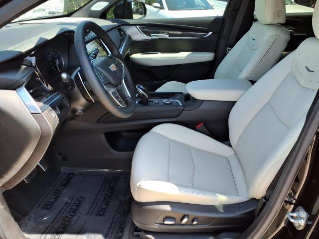 used 2025 Cadillac XT5 car, priced at $59,714