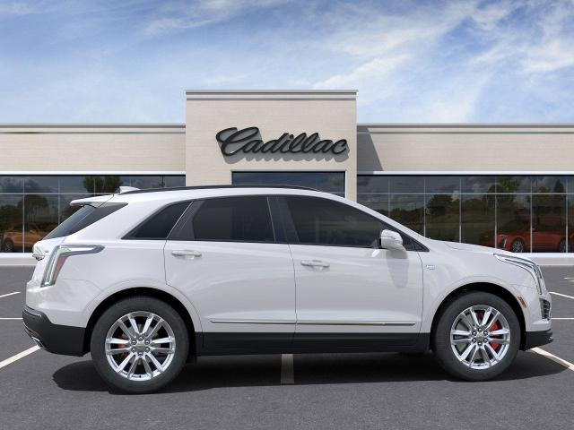 used 2025 Cadillac XT5 car, priced at $62,390