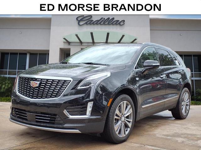 used 2025 Cadillac XT5 car, priced at $53,174