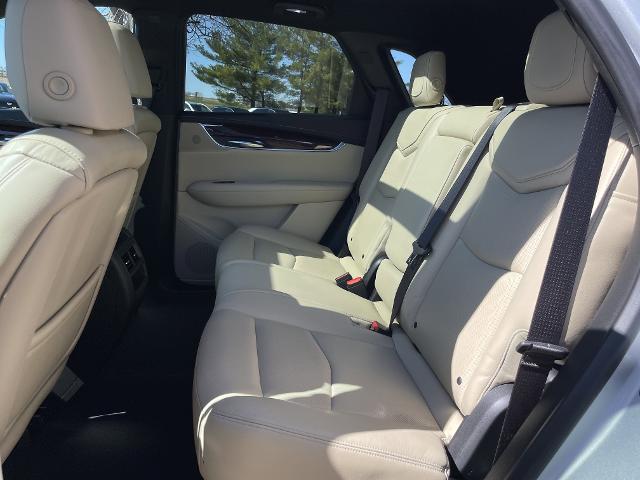 new 2017 Cadillac XT5 car, priced at $21,999