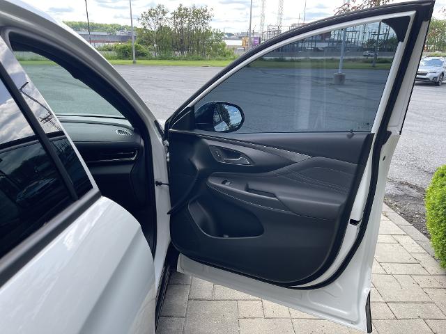 new 2024 Buick Envista car, priced at $25,999