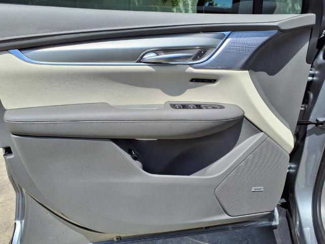 used 2025 Cadillac XT5 car, priced at $50,990