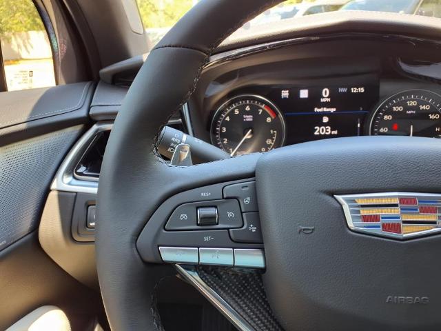 used 2025 Cadillac XT6 car, priced at $64,365