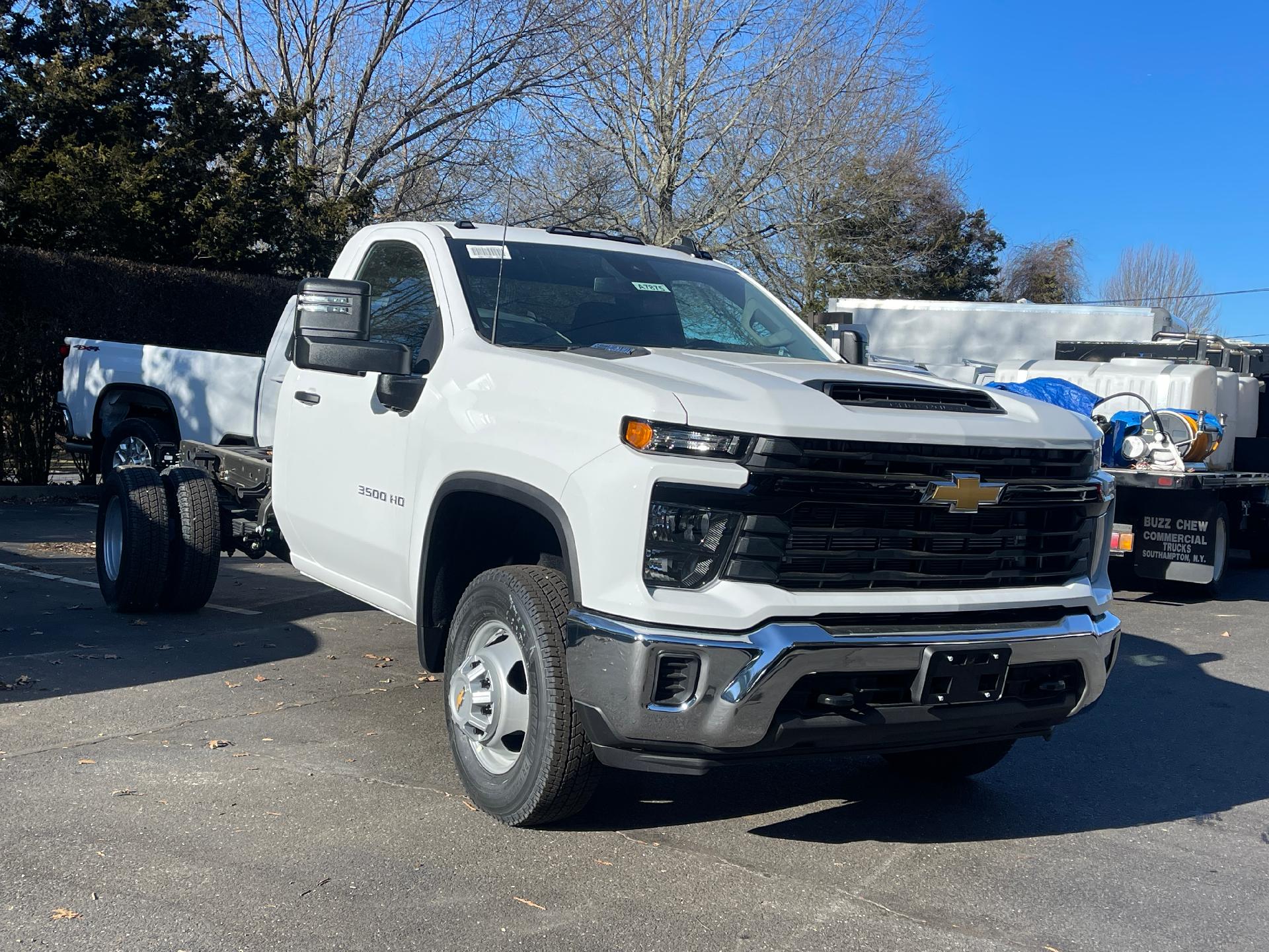 used 2025 Chevrolet Silverado 3500 HD Chassis Cab car, priced at $60,578