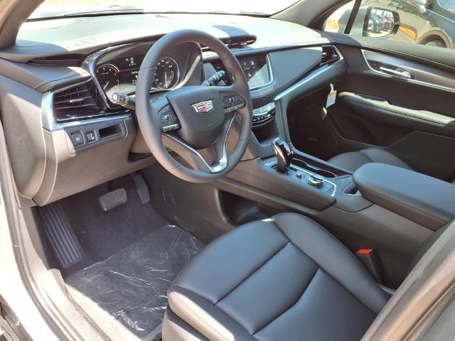 used 2025 Cadillac XT6 car, priced at $48,590
