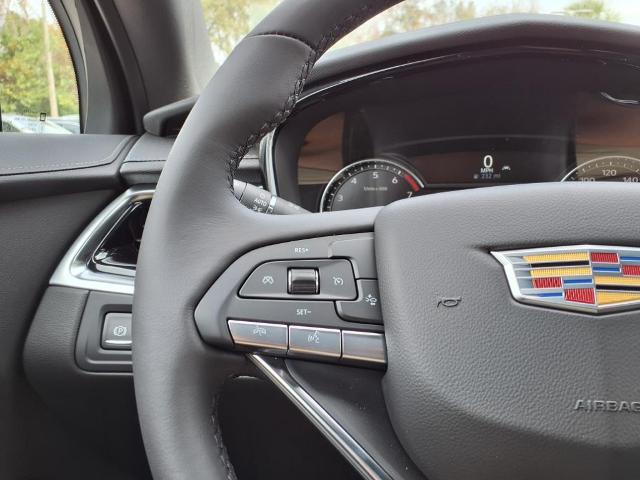 used 2025 Cadillac XT6 car, priced at $43,543