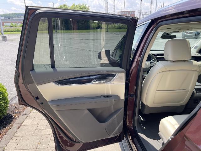 new 2023 Cadillac XT6 car, priced at $44,999