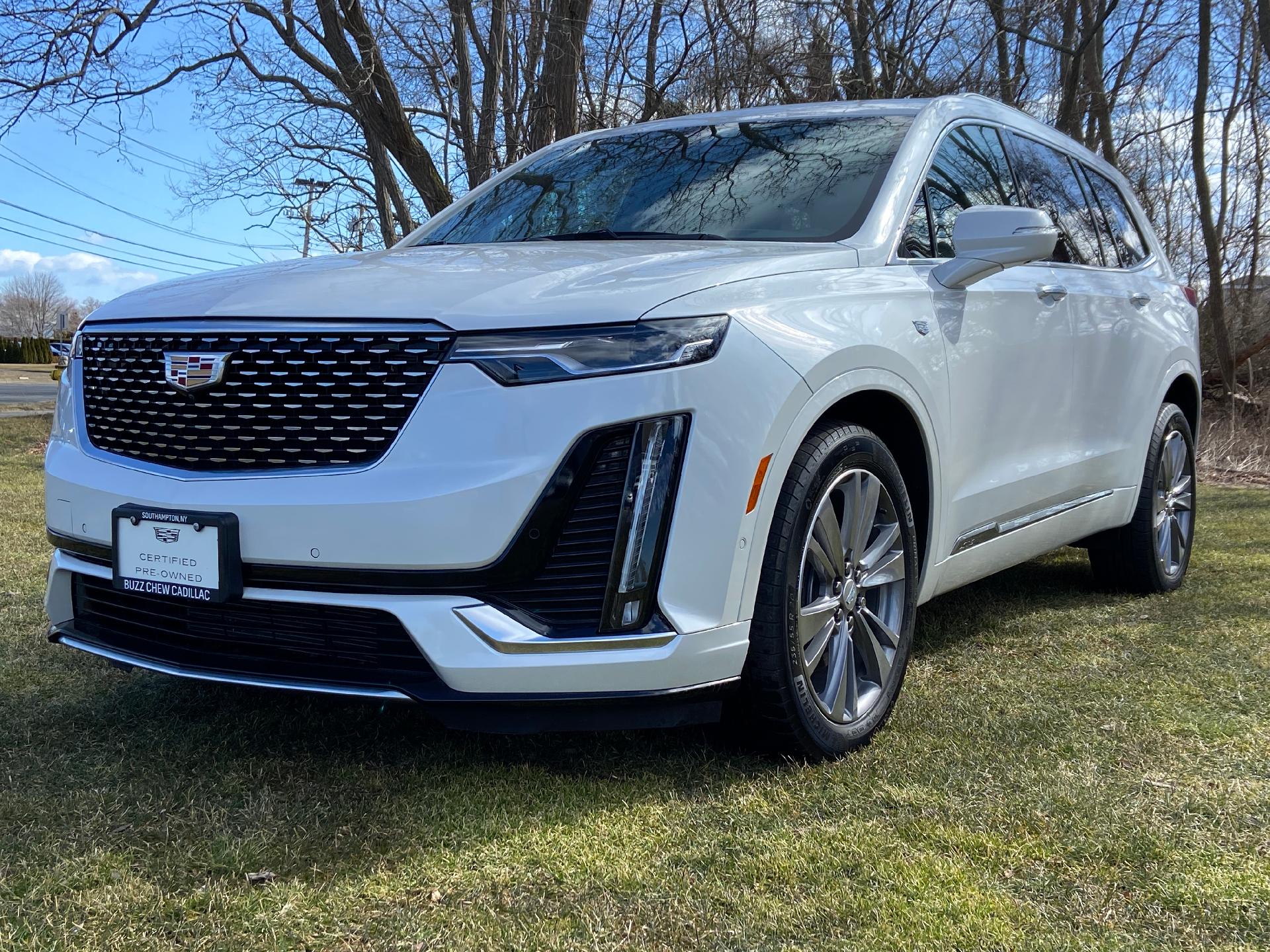 used 2022 Cadillac XT6 car, priced at $43,995