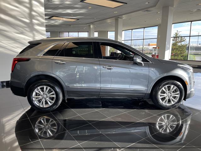 new 2022 Cadillac XT5 car, priced at $27,500