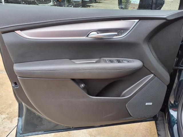 used 2025 Cadillac XT5 car, priced at $41,610
