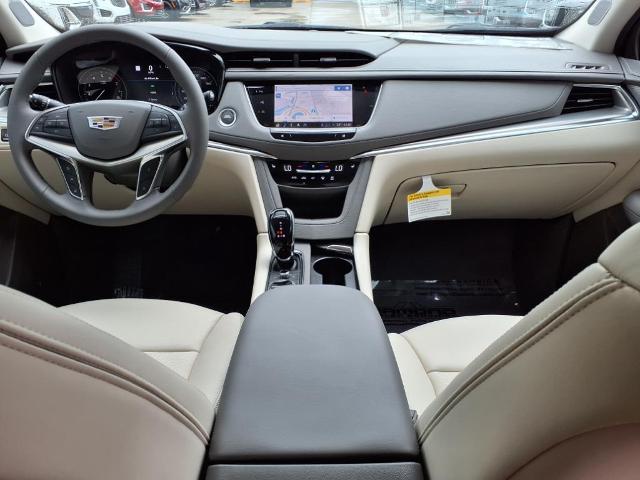 used 2025 Cadillac XT5 car, priced at $55,890
