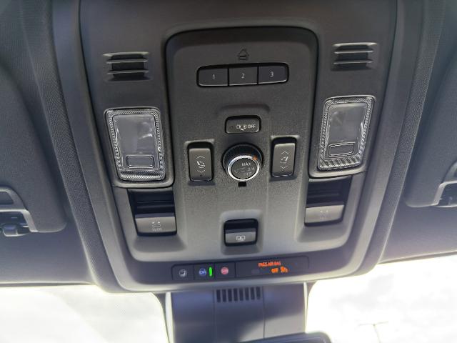 new 2023 Chevrolet Suburban car, priced at $69,999