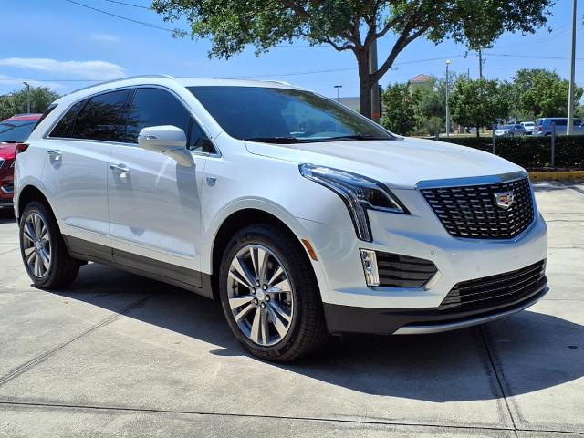 used 2025 Cadillac XT5 car, priced at $53,215