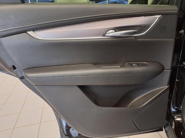 new 2019 Cadillac XT5 car, priced at $18,499