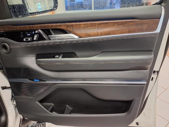 new 2022 Jeep Grand Wagoneer car, priced at $54,492