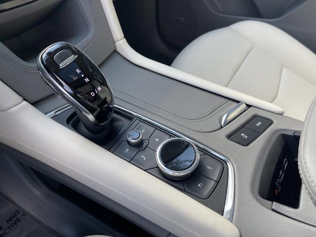 new 2020 Cadillac XT5 car, priced at $35,000