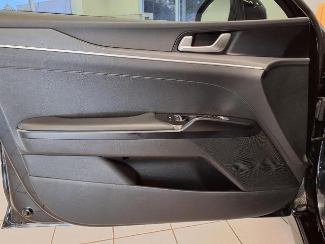 new 2023 Kia K5 car, priced at $25,842