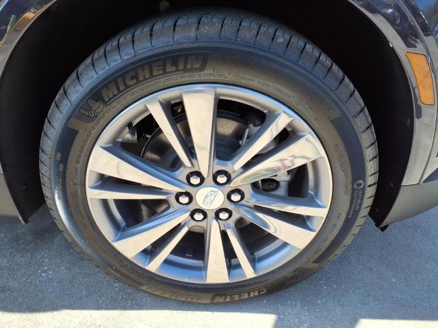 used 2025 Cadillac XT5 car, priced at $50,269