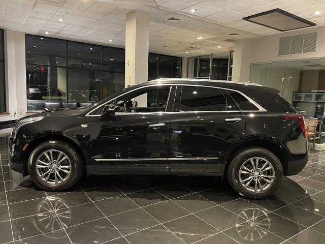 used 2022 Cadillac XT5 car, priced at $38,499