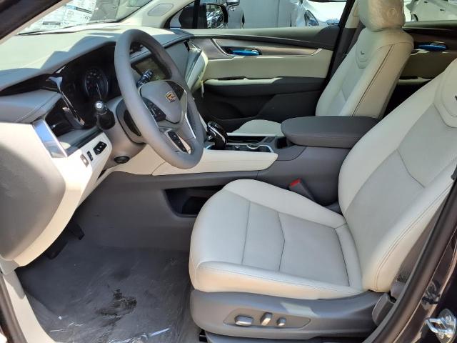 used 2025 Cadillac XT5 car, priced at $56,384