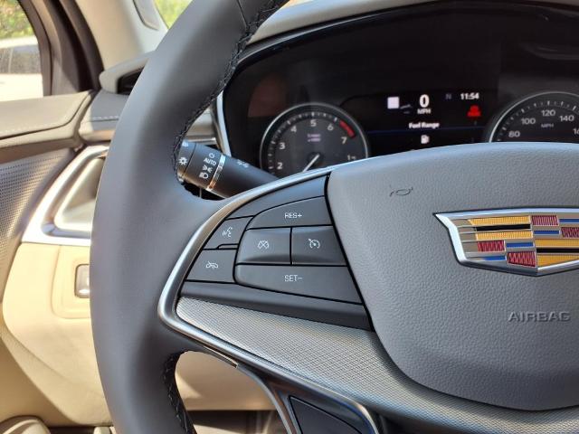 used 2025 Cadillac XT5 car, priced at $50,269