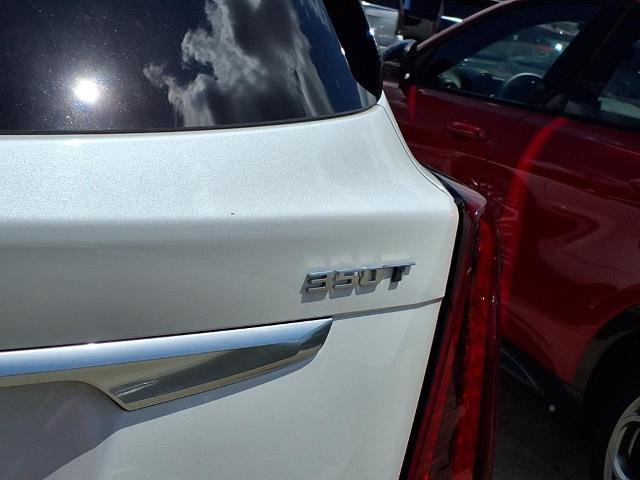 used 2022 Cadillac XT5 car, priced at $29,979
