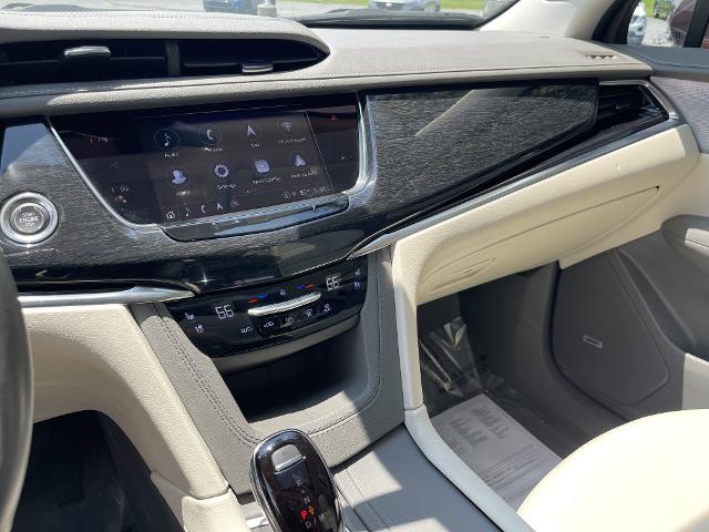 new 2023 Cadillac XT6 car, priced at $44,999