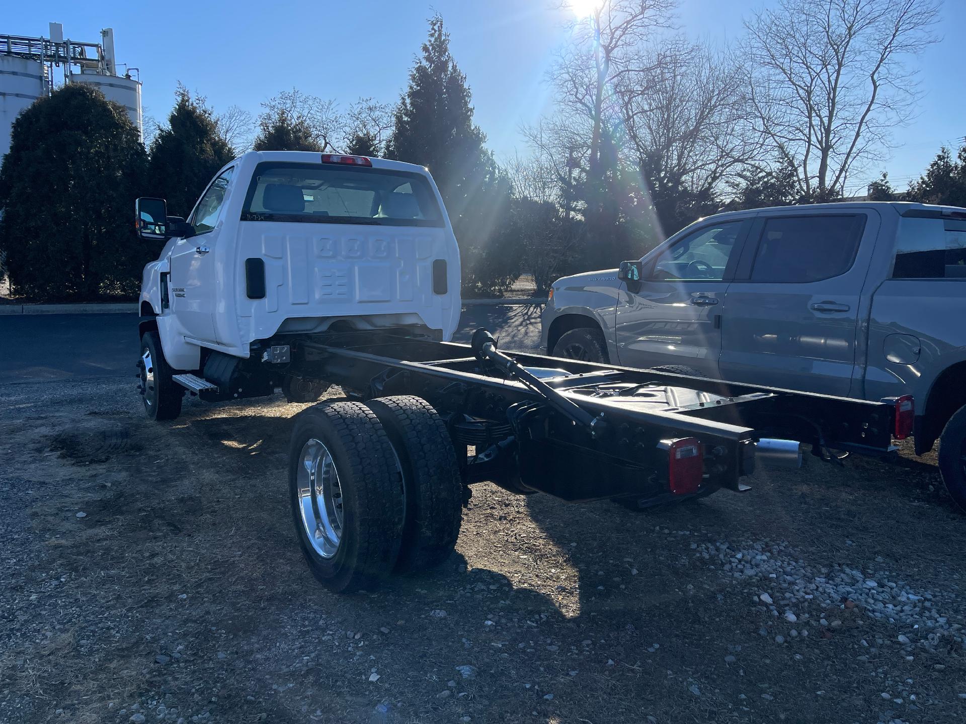 used 2024 Chevrolet Silverado 5500 HD car, priced at $70,392