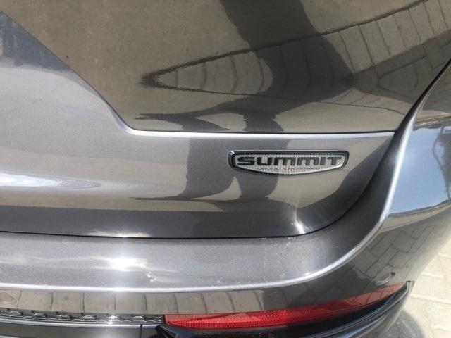 new 2023 Jeep Grand Cherokee L car, priced at $55,917