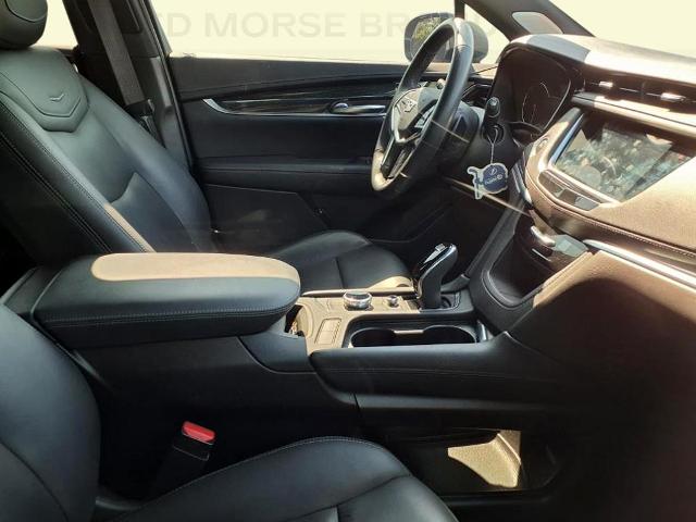 used 2021 Cadillac XT5 car, priced at $30,099