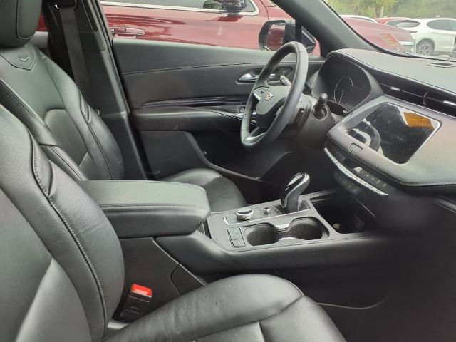 used 2022 Cadillac XT4 car, priced at $26,896