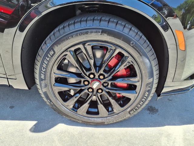 used 2025 Cadillac XT6 car, priced at $68,950