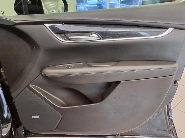 used 2021 Cadillac XT5 car, priced at $29,494