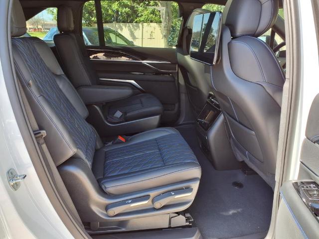 used 2025 Cadillac ESCALADE IQ car