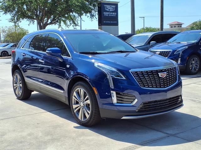used 2025 Cadillac XT5 car, priced at $52,914
