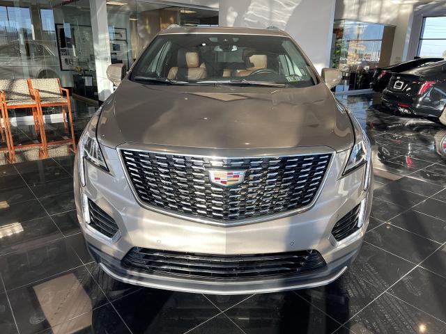 used 2022 Cadillac XT5 car, priced at $35,999