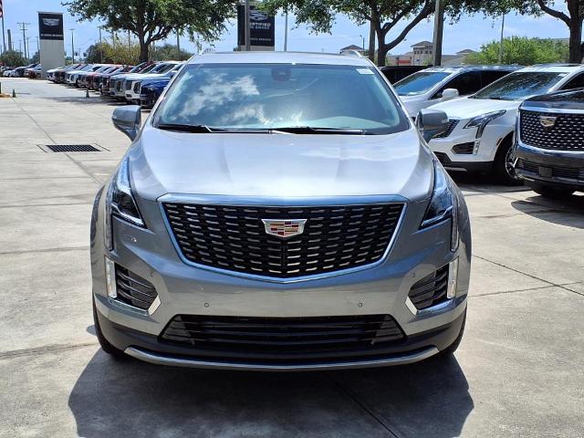 used 2025 Cadillac XT5 car, priced at $50,990
