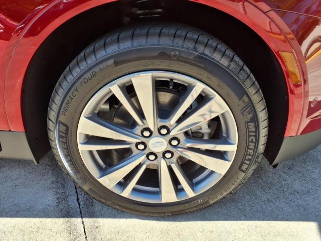 used 2025 Cadillac XT5 car, priced at $55,690