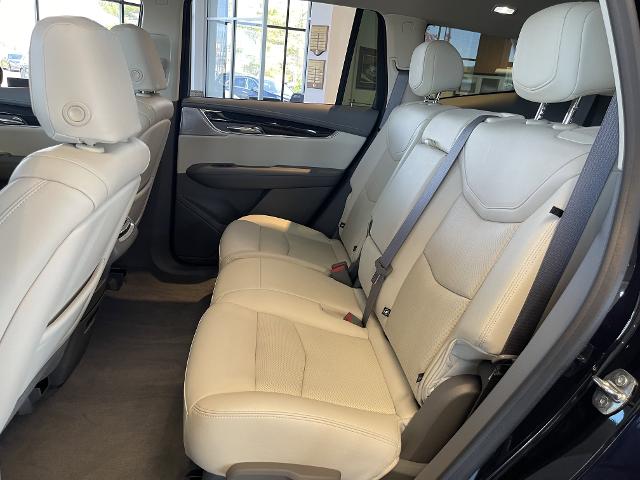used 2022 Cadillac XT6 car, priced at $40,999