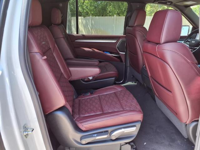 used 2025 Cadillac Escalade ESV car