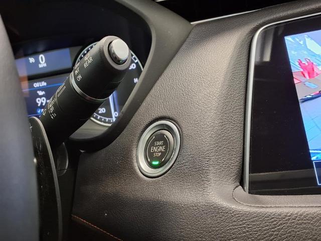 used 2022 Cadillac XT4 car, priced at $31,417