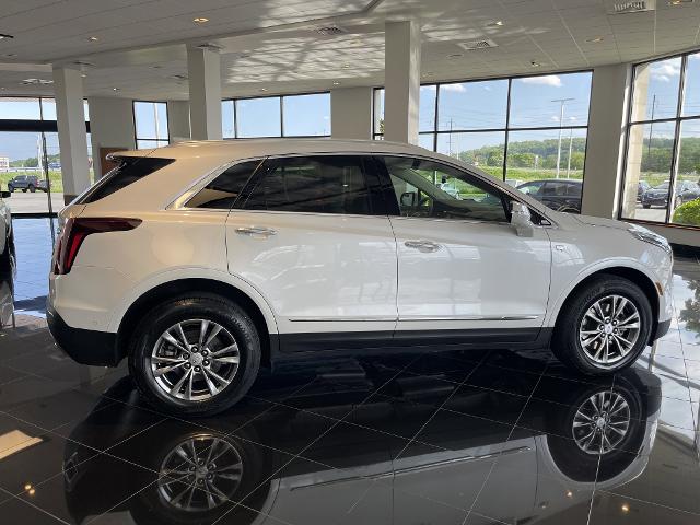used 2022 Cadillac XT5 car, priced at $39,999