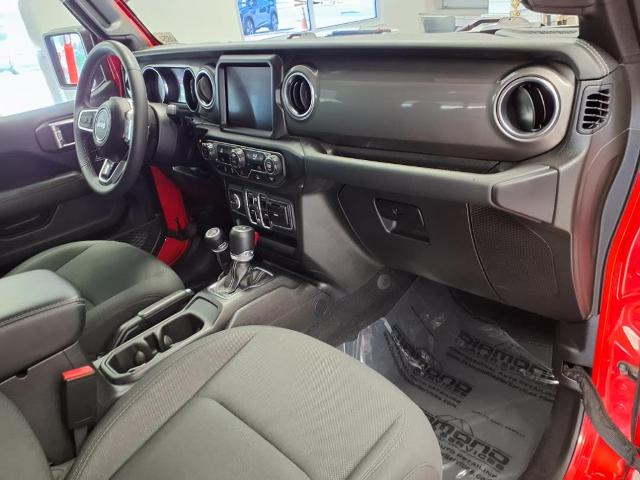 new 2023 Jeep Gladiator car, priced at $31,185