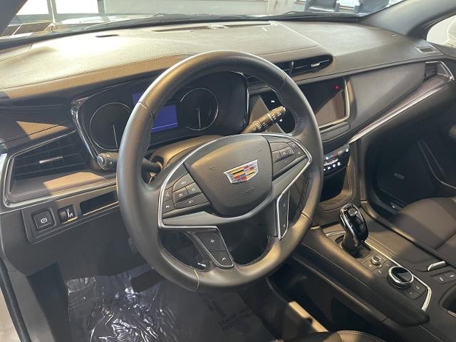 used 2023 Cadillac XT5 car, priced at $36,999